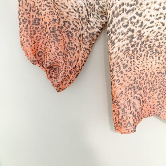 5/$25 Zac & Rachel animal print flowy top - Picture 2 of 7